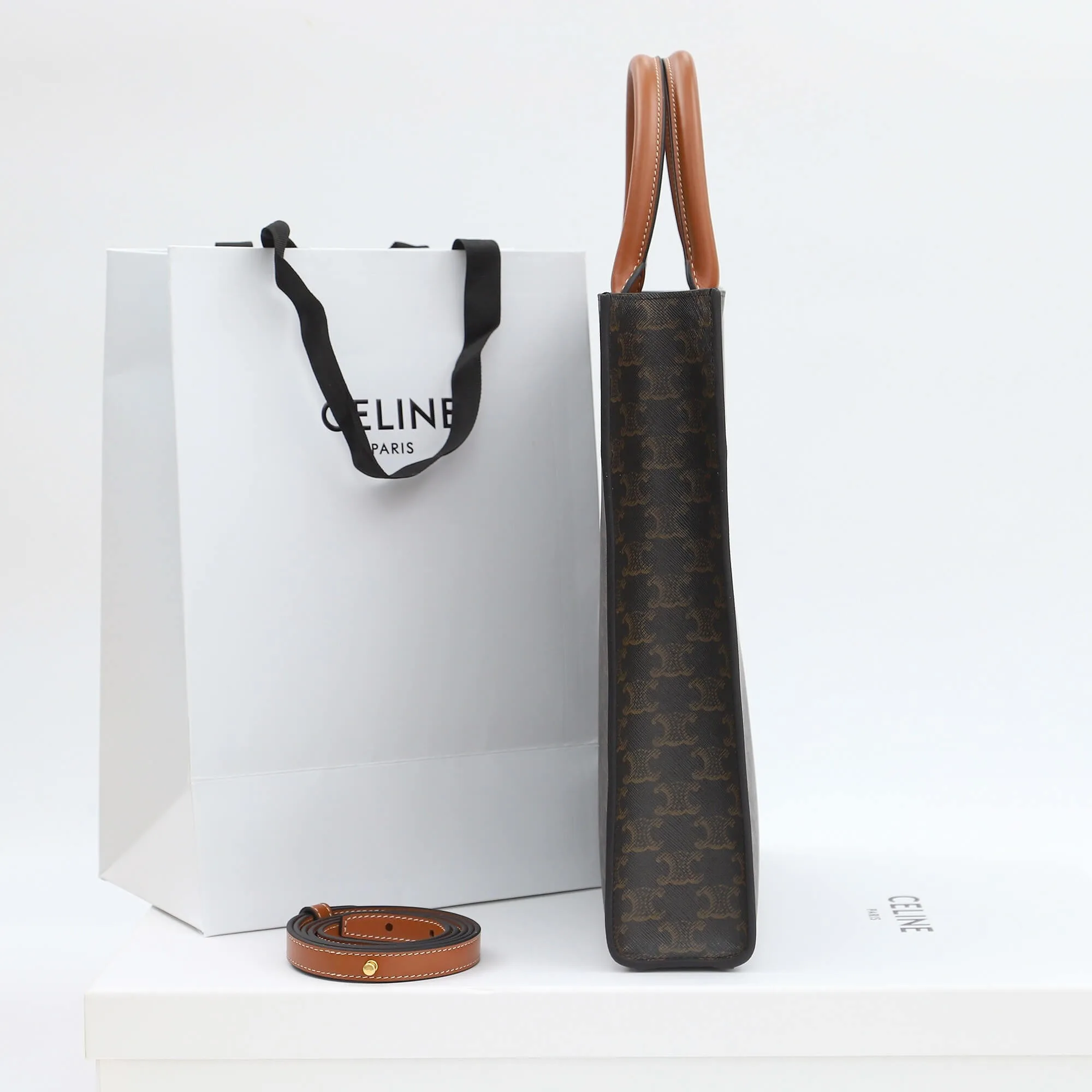 CELINE Vertical Cabas bag in calfskin with logo print and Celine print