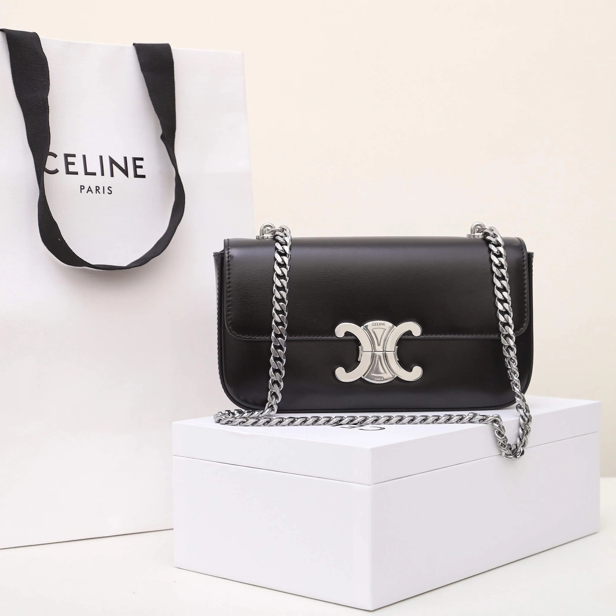 CELINE CLAUDE shiny cowhide leather chain shoulder bag