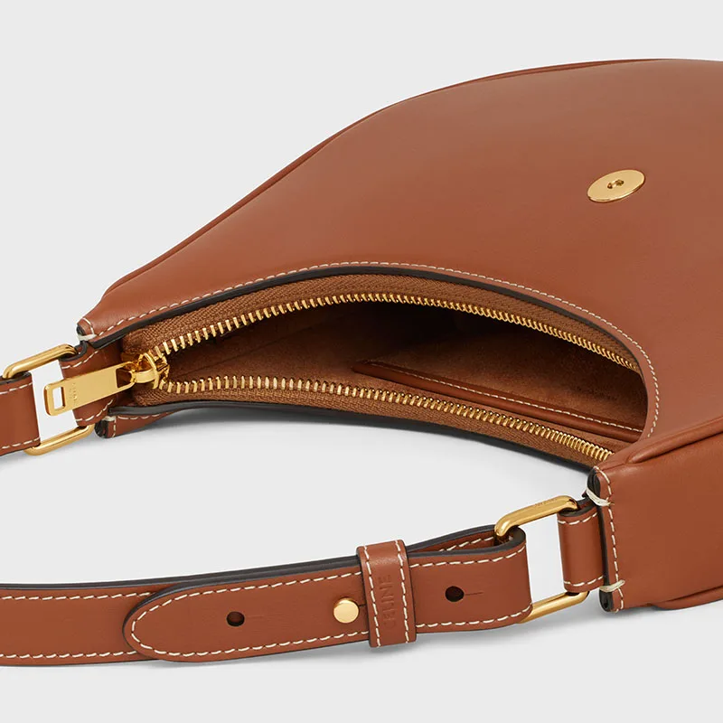 AVA TRIOMPHE SOFT BAG IN SMOOTH CALFSKIN