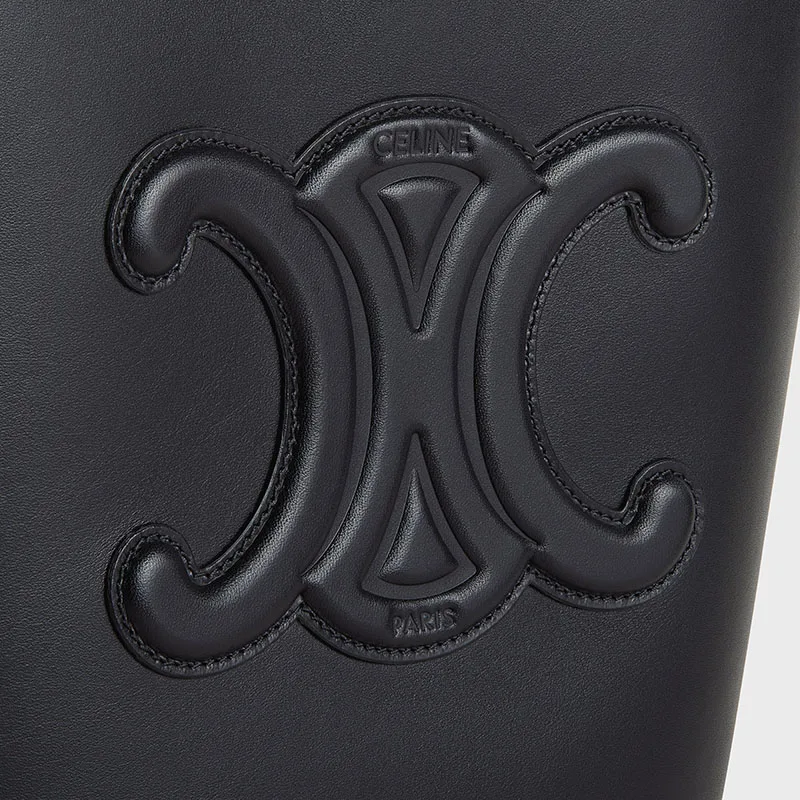 SMALL BUCKET CUIR TRIOMPHE IN SMOOTH CALFSKIN