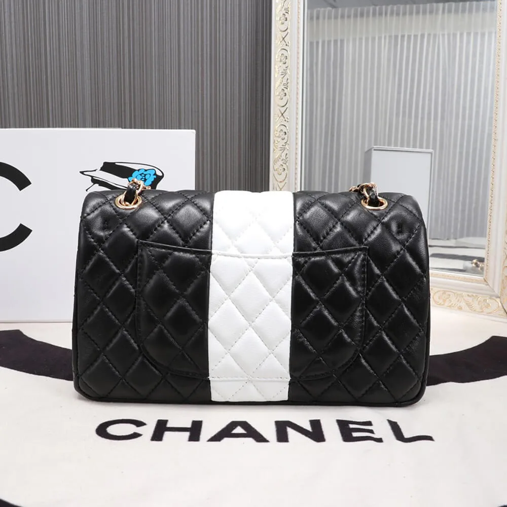 Chanel Classic Handbag Lambskin & Gold Metal A01112