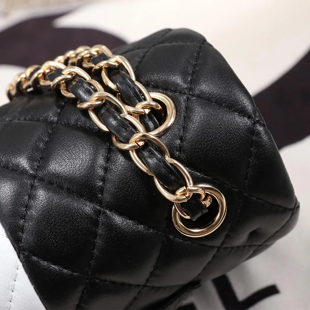 Chanel Classic Handbag Lambskin & Gold Metal A01112