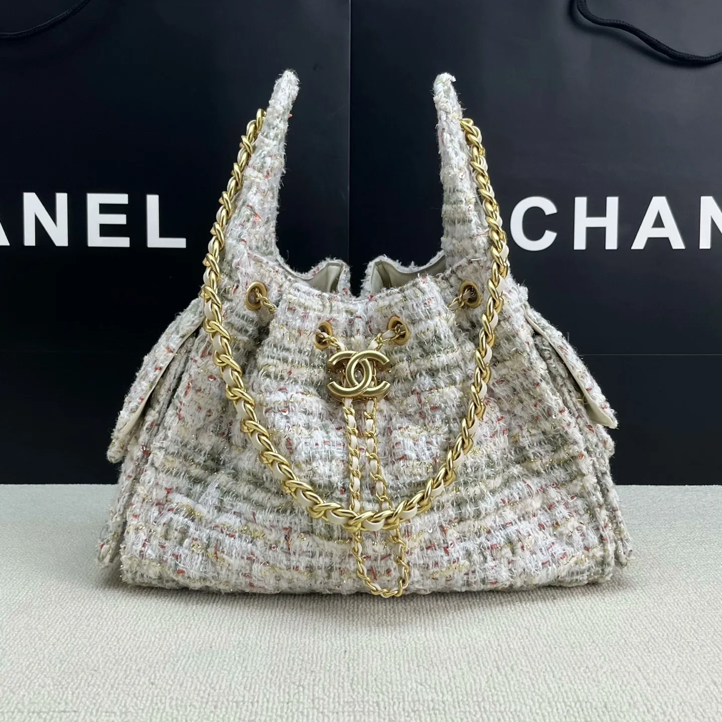 CHANEL 25 Small Handbag
