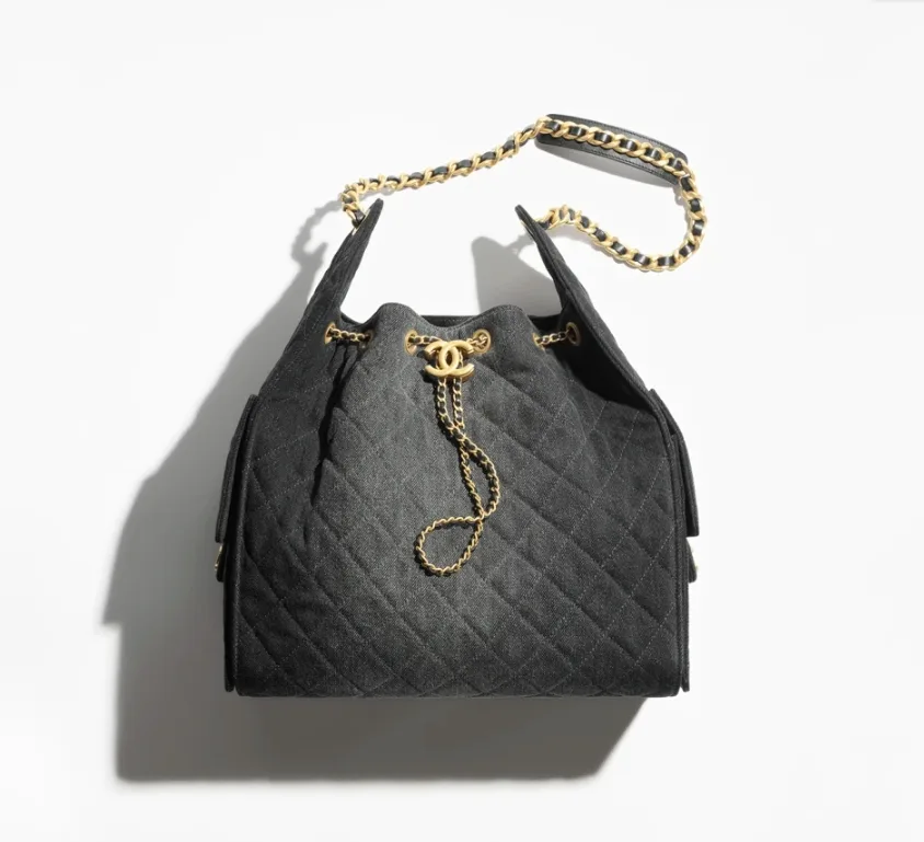 CHANEL 25 samll Handbag Washed Denim Black