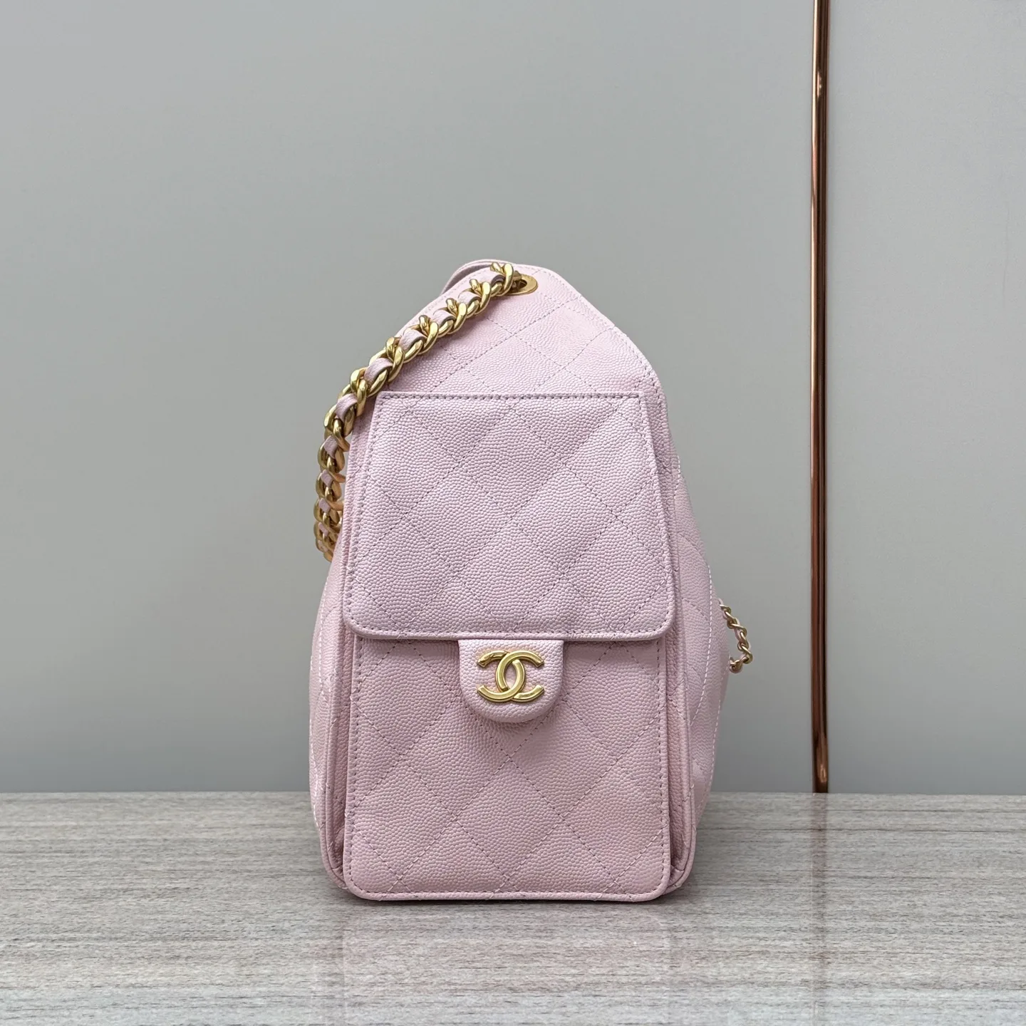 CHANEL 25 Small Handbag-Light Pink