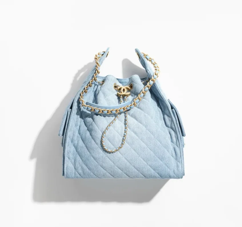 CHANEL 25 Medium Handbag Washed Denim Blue