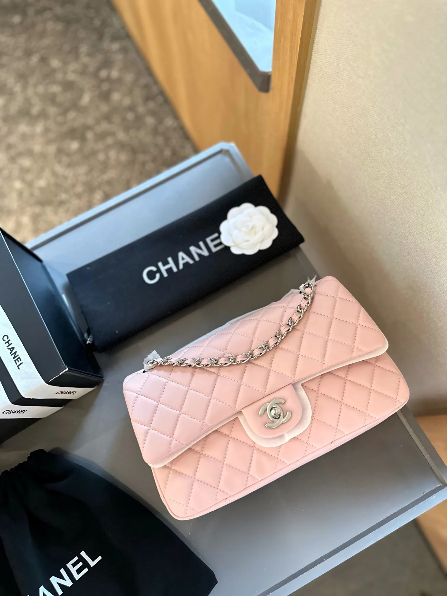 Classic 11.12 Handbag