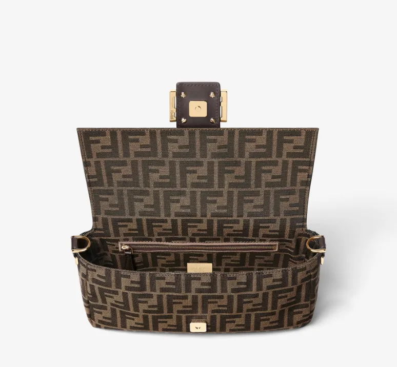 FENDI Baguette Tobacco Brown