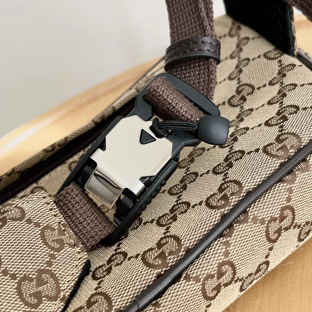 Gucci Satchel - Old Fashioned Money Bag
