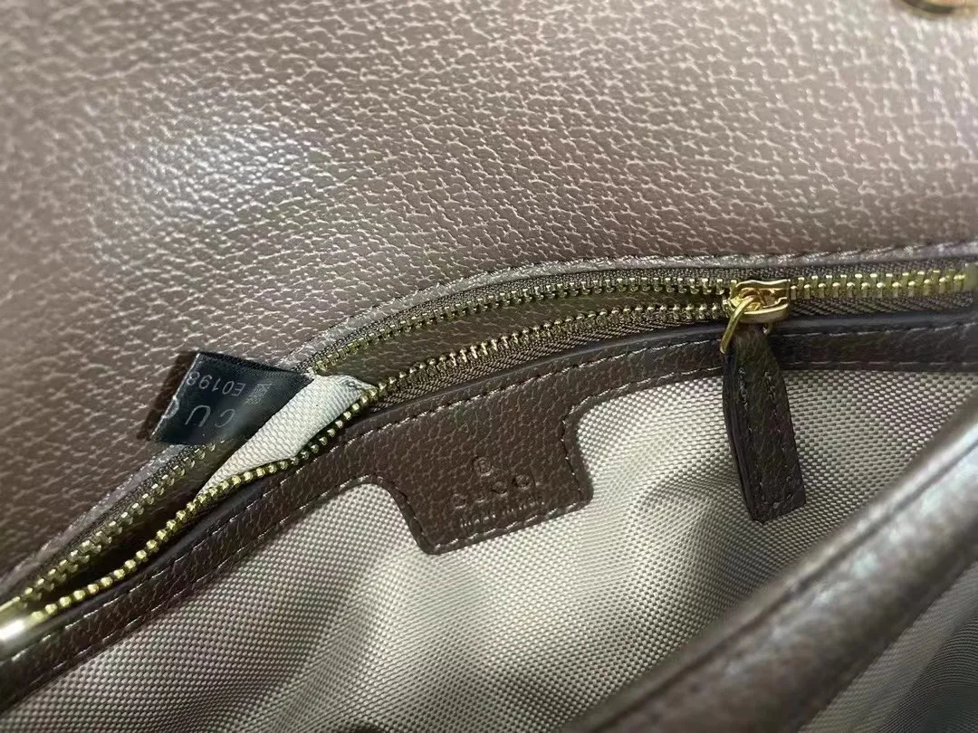 Gucci Blondie Monogram Medium top handle bag