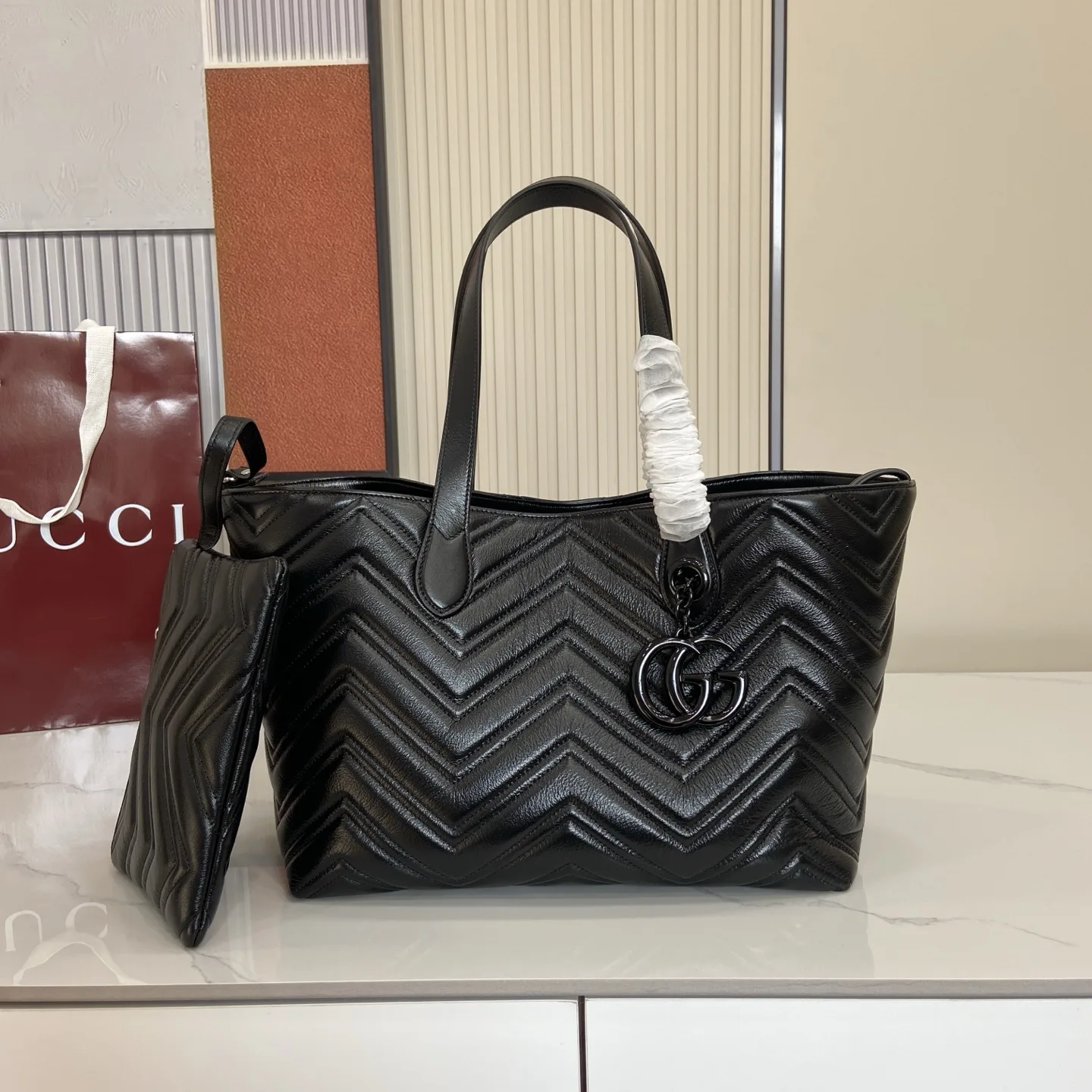 Gucci GG Marmont Medium tote bag Black - Bag