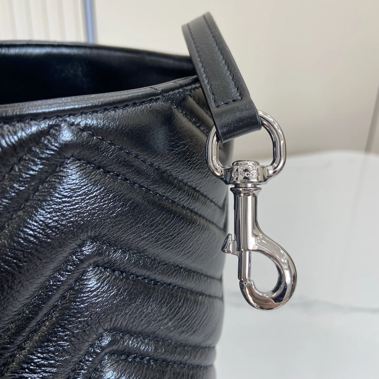 Gucci GG Marmont Medium tote bag Black - Bag