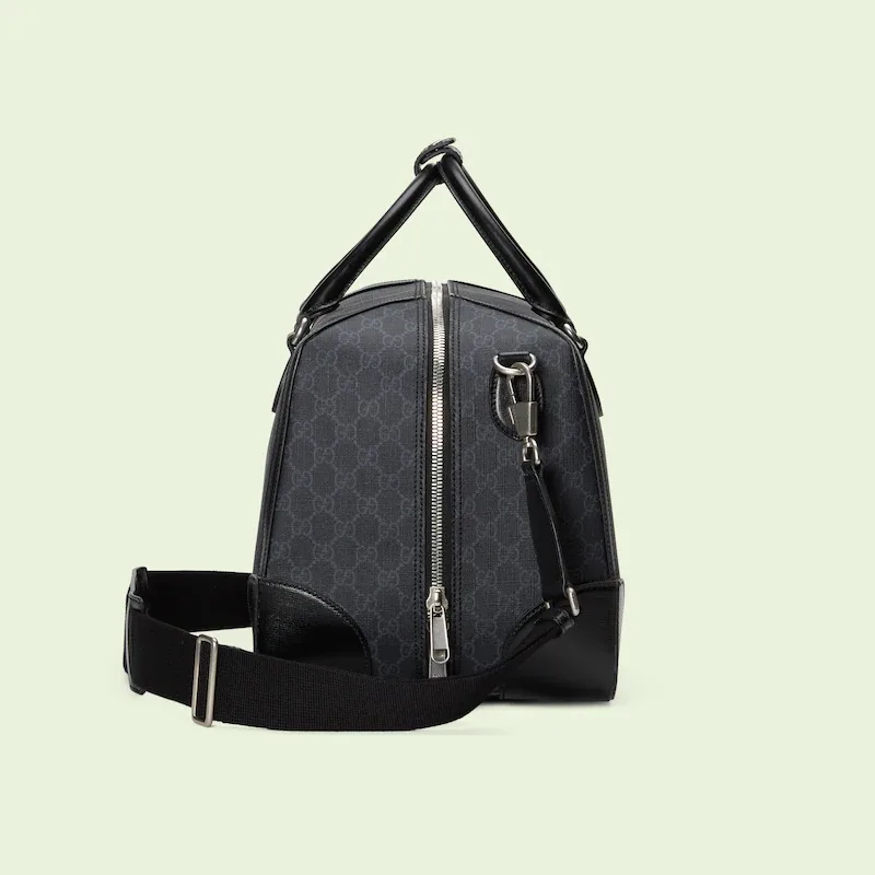 DUFFLE BAG WITH INTERLOCKING G