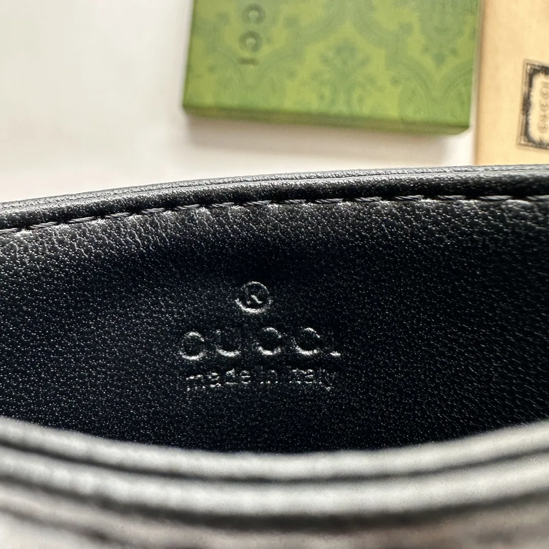 Gucci GG Marmont card case black leather-wallet