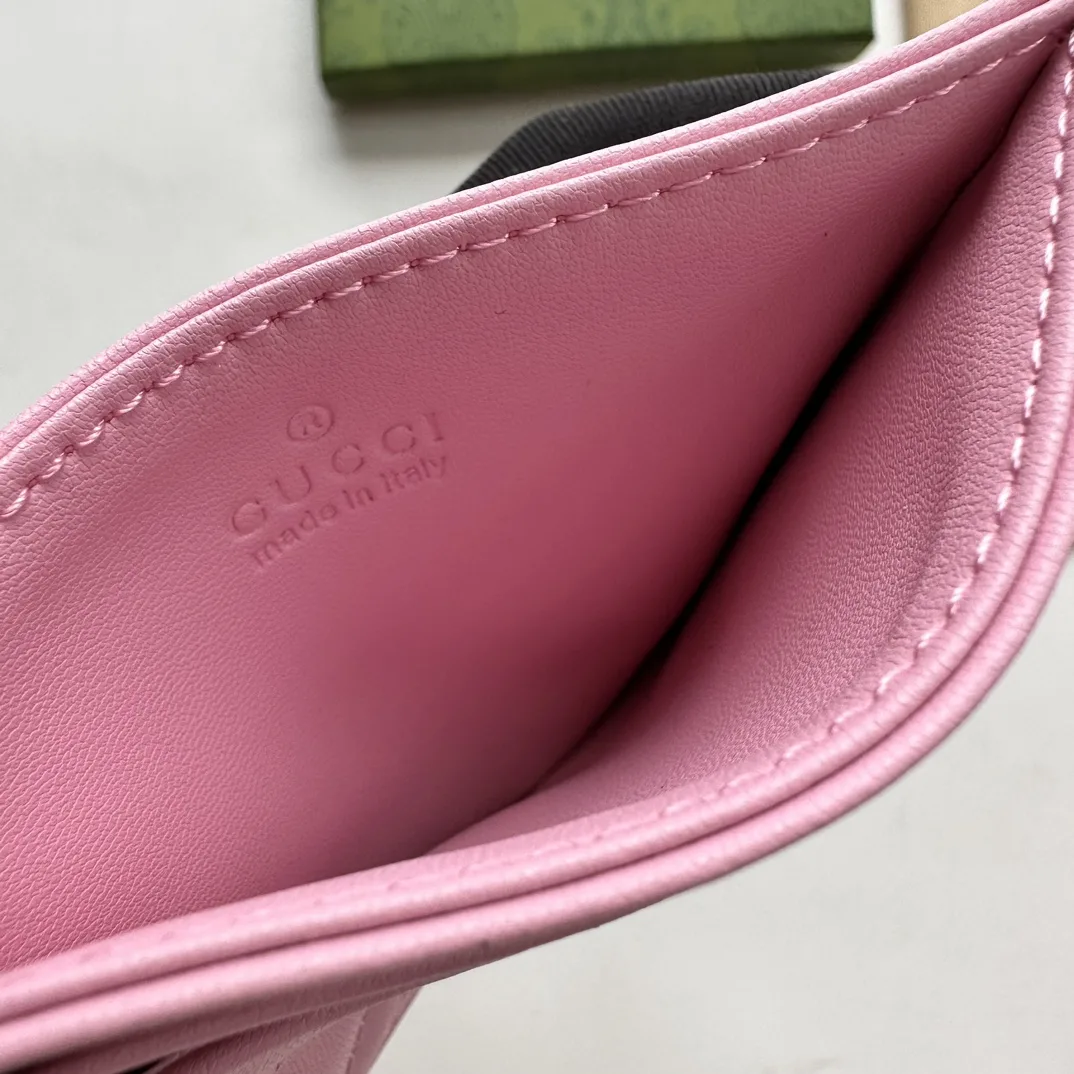 Gucci GG Marmont card case pink leather-wallet