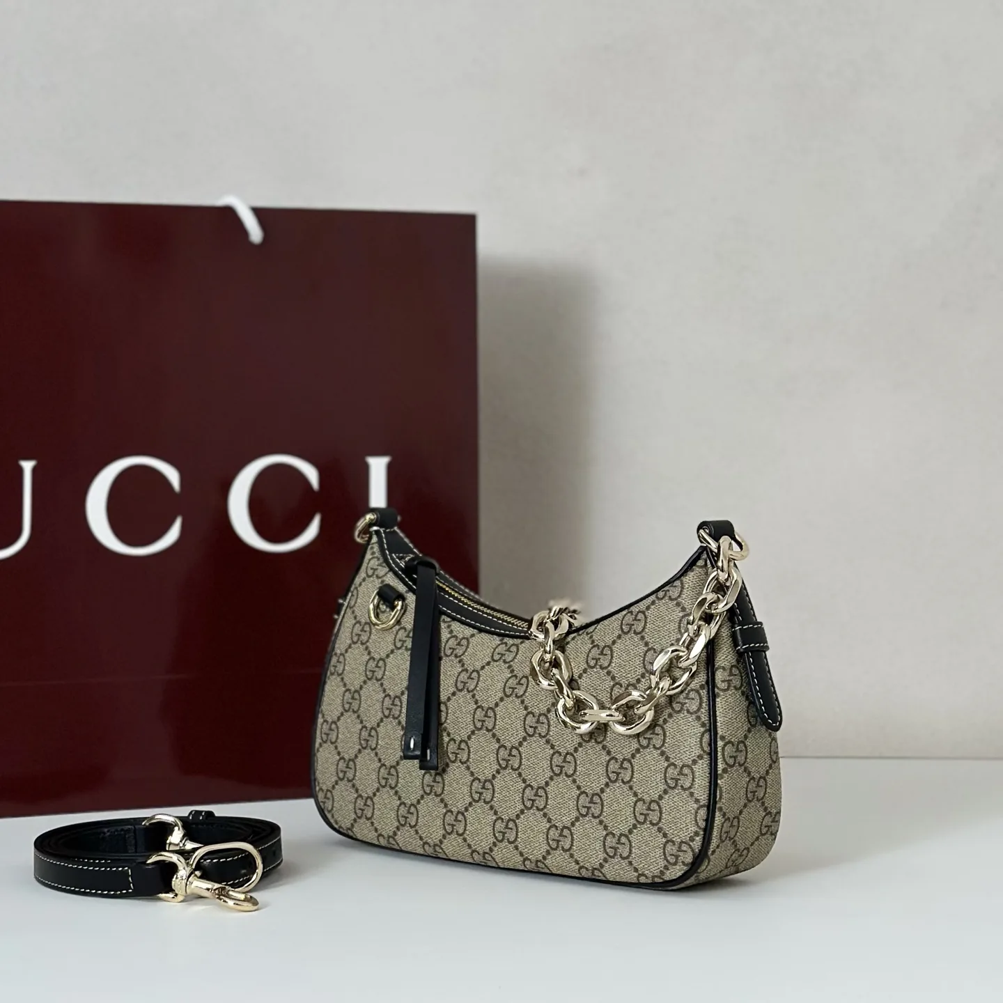 Gucci GG Emblem small shoulder bag- Black