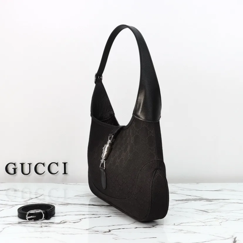 Gucci Jackie 1961 medium shoulder bag Black GG canvas - Bag