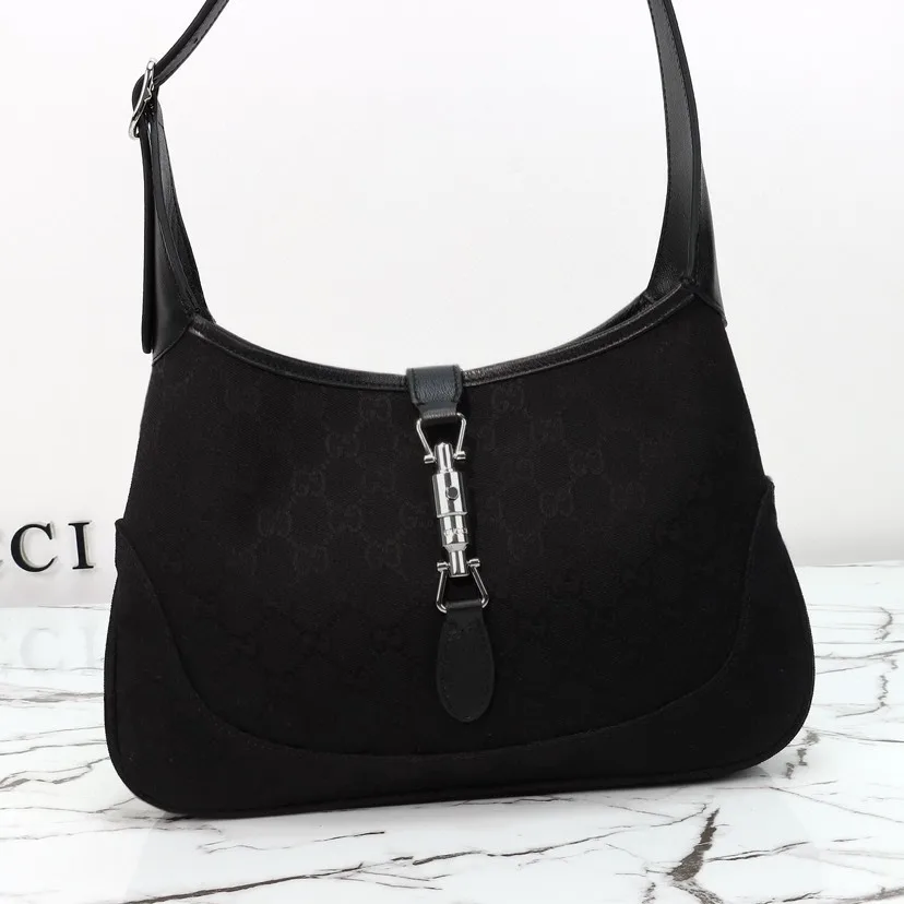 Gucci Jackie 1961 medium shoulder bag Black GG canvas - Bag