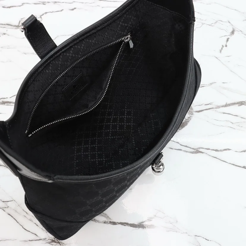 Gucci Jackie 1961 medium shoulder bag Black GG canvas - Bag