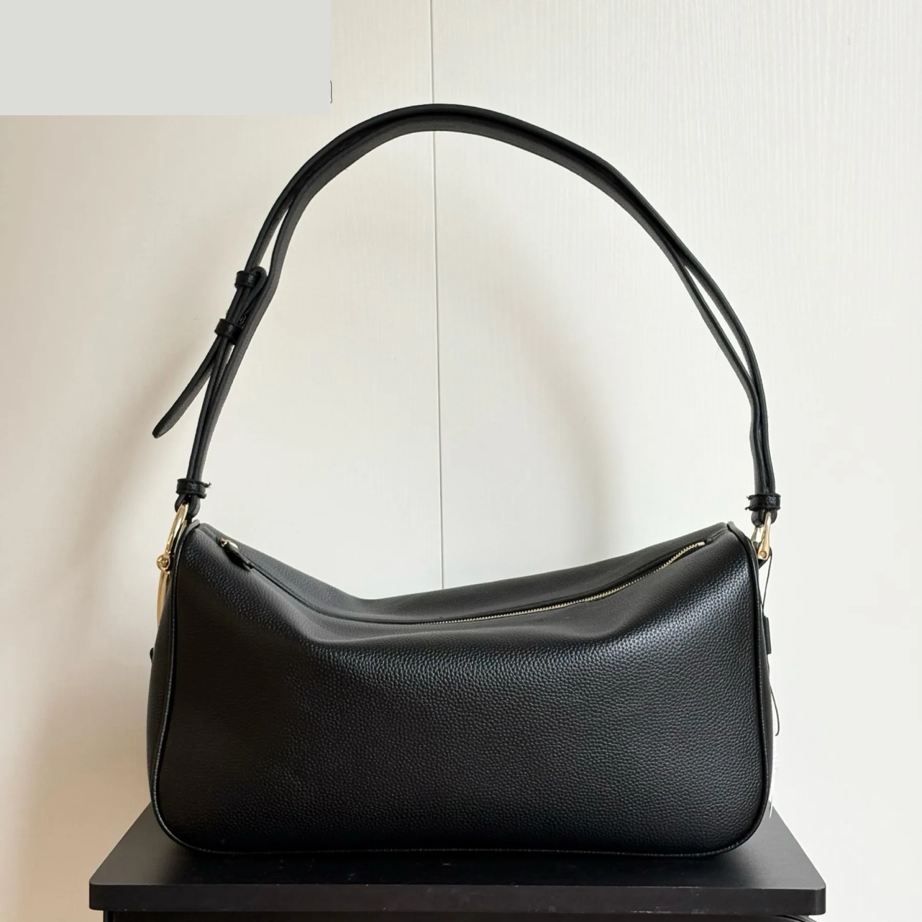 Gucci Half Horsebit Shoulder Black soft grainy leather Bag