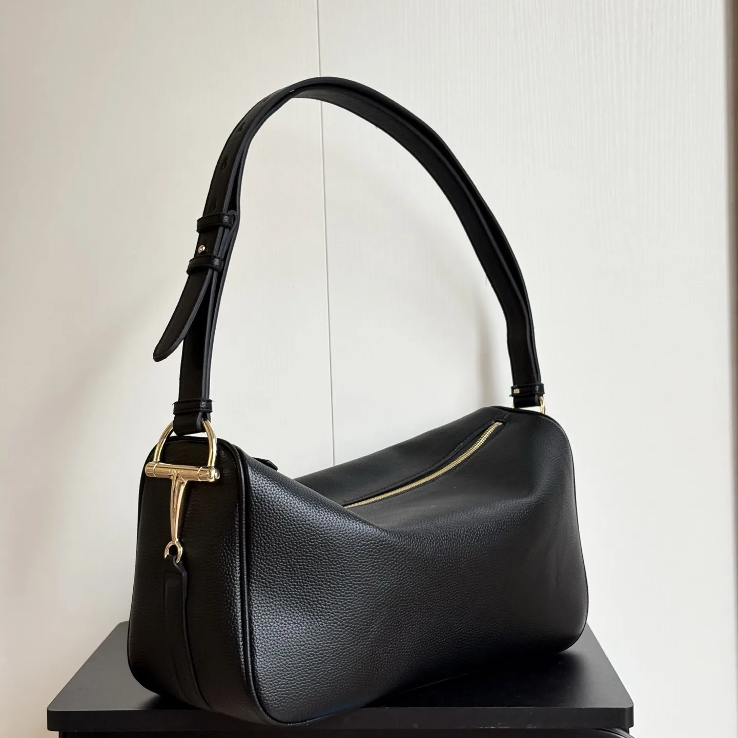 Gucci Half Horsebit Shoulder Black soft grainy leather Bag