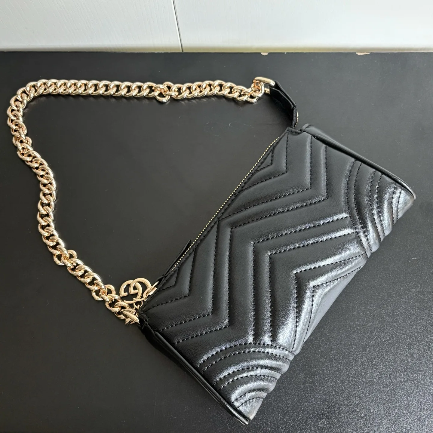 Gucci GG Marmont Black Matelassé Chevron Leather Shoulder Bag