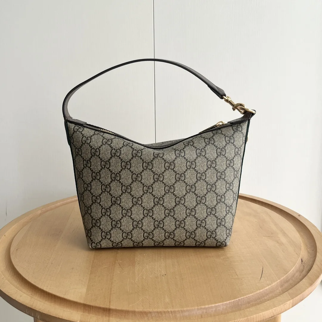 Gucci Ophidia GG super mini shoulder bag