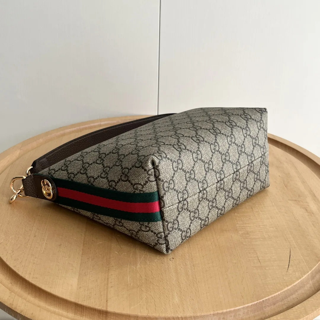Gucci Ophidia GG super mini shoulder bag