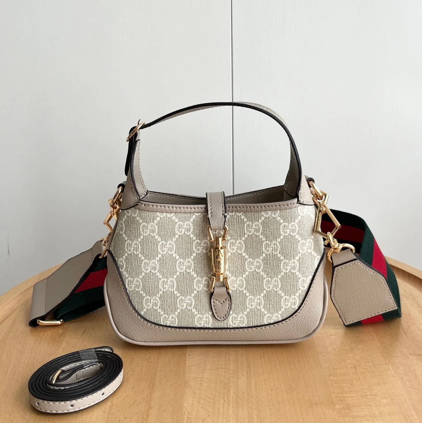 Gucci Jackie 1961 Mini GG And Leather Bag