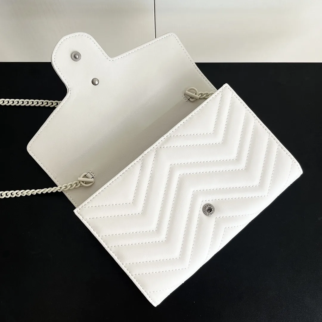 Gucci Marmont Chain Wallet - White Wallet
