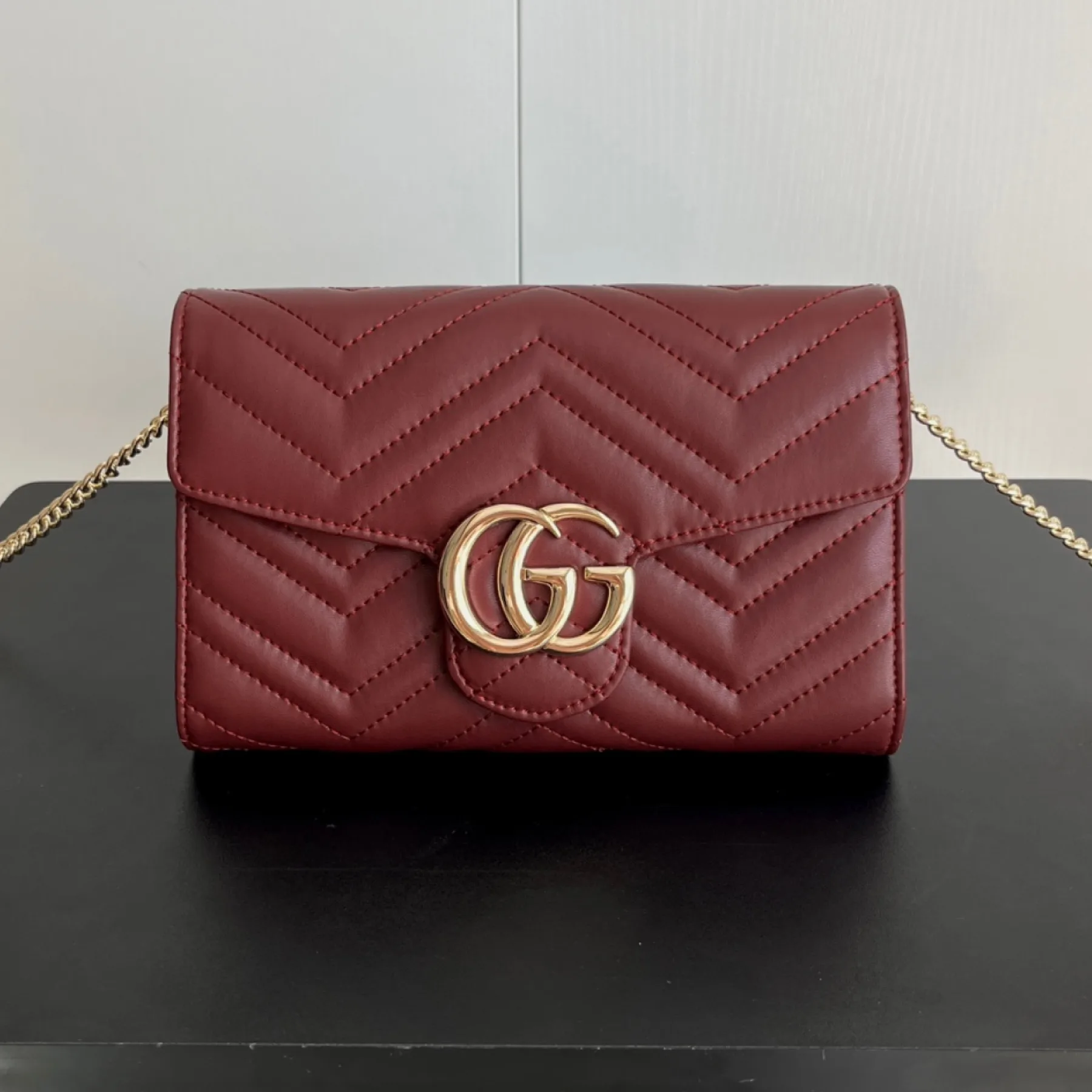 Gucci Marmont Chain Wallet - Red Wallet