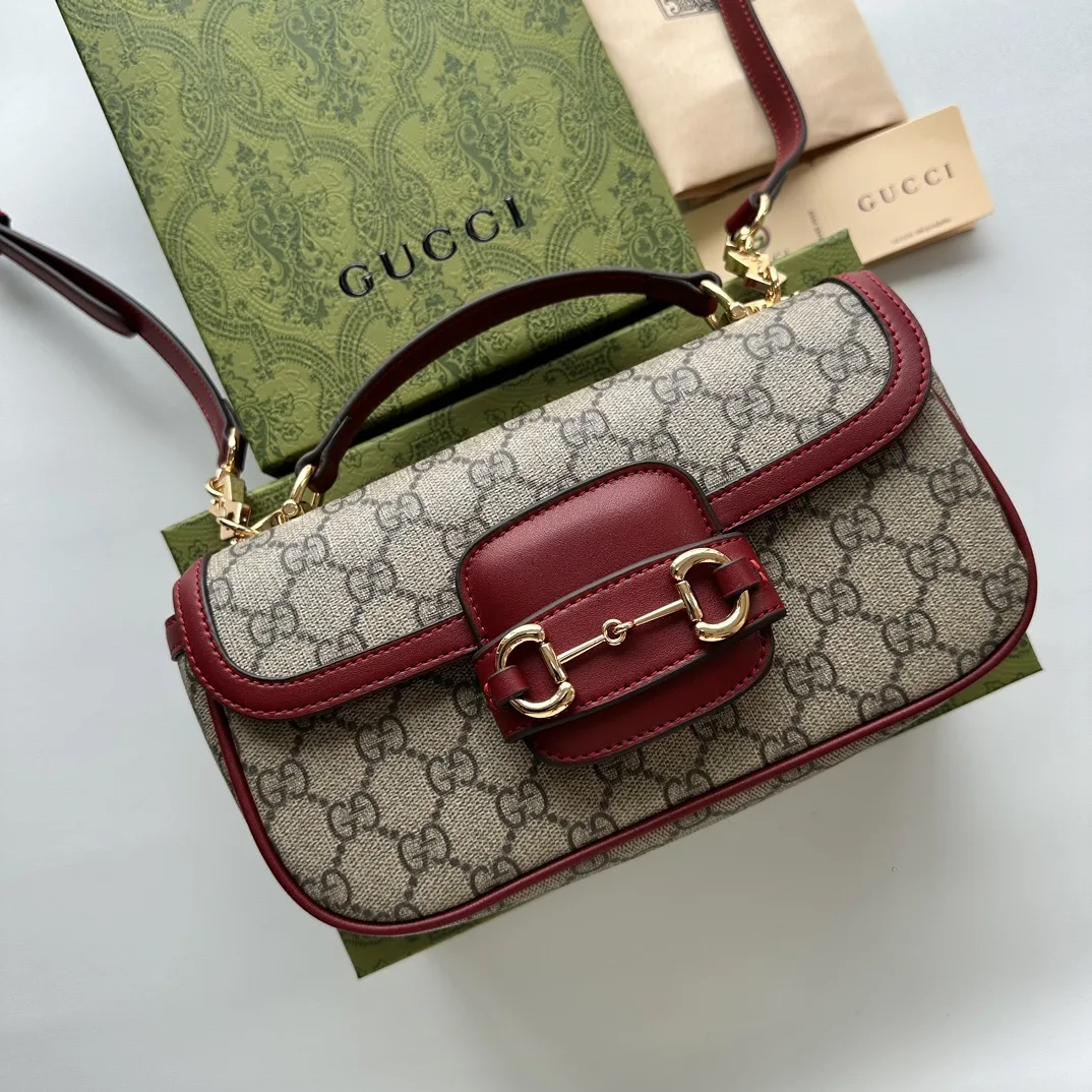 Gucci Horsebit 1955 Small Red Shoulder Bag