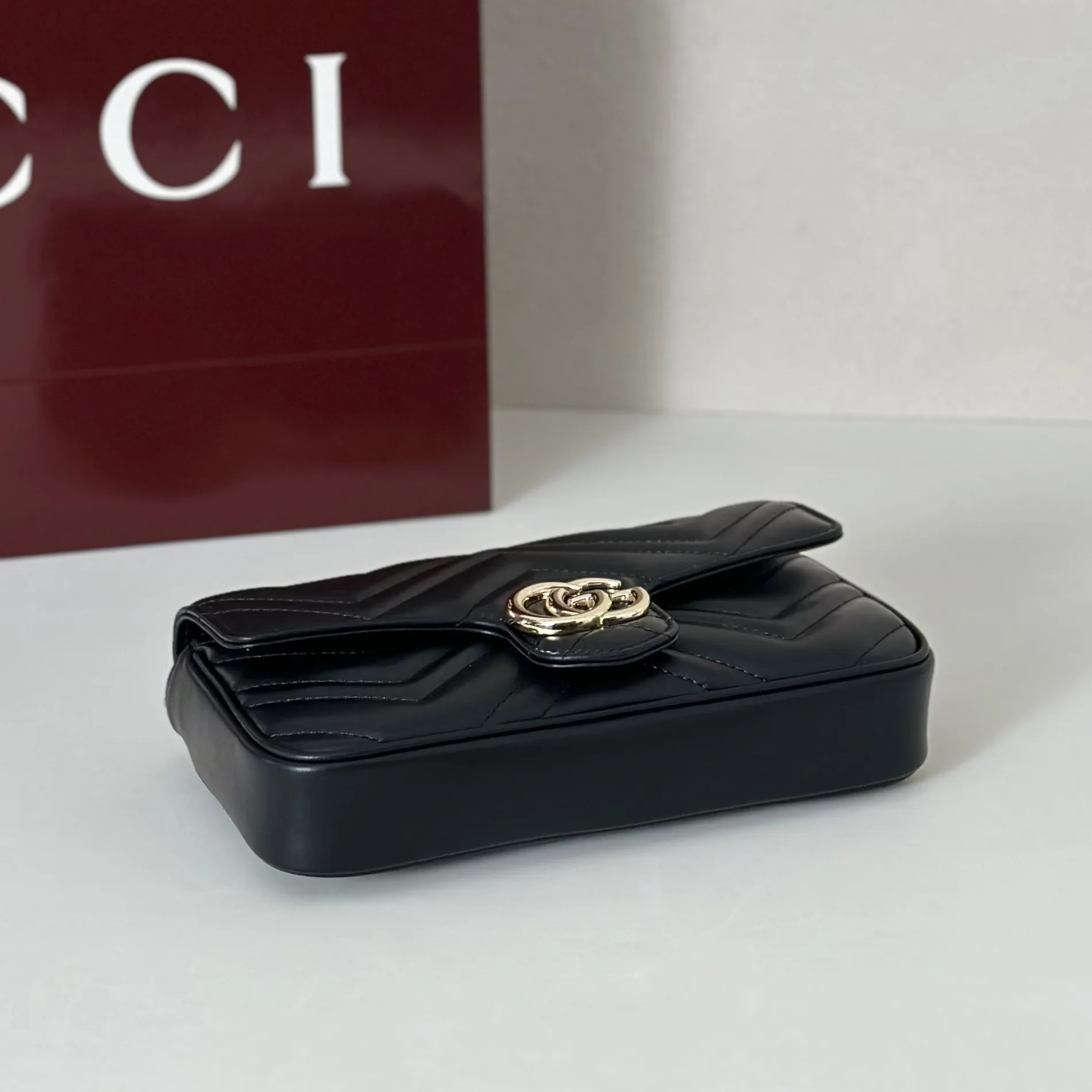 Gucci GG Marmont Black Matelassé Chevron Leather Small Shoulder Bag