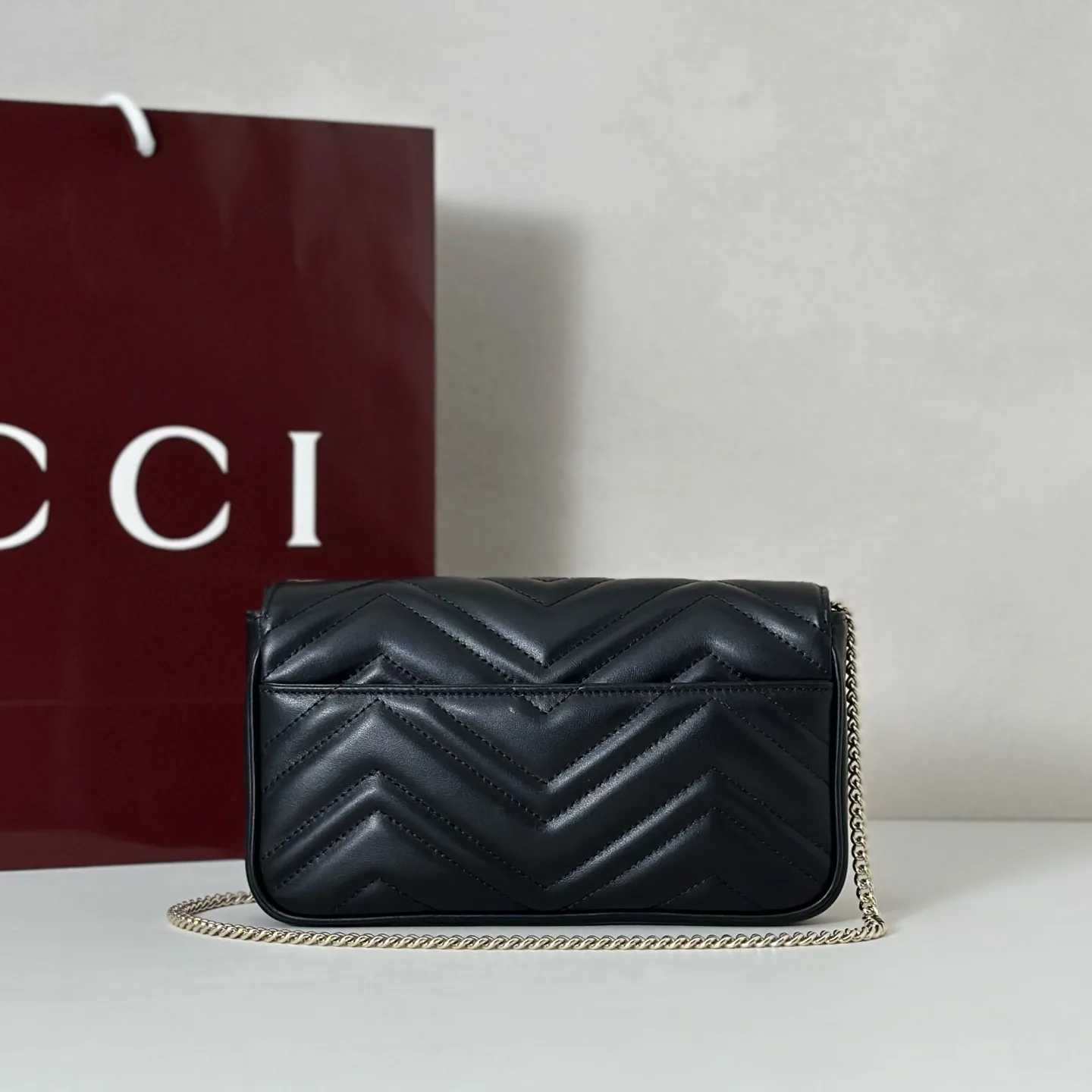 Gucci GG Marmont Black Matelassé Chevron Leather Small Shoulder Bag