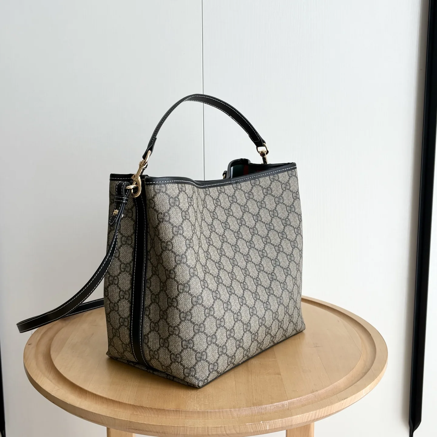 Gucci GG Emblem Bucket Bag - Black