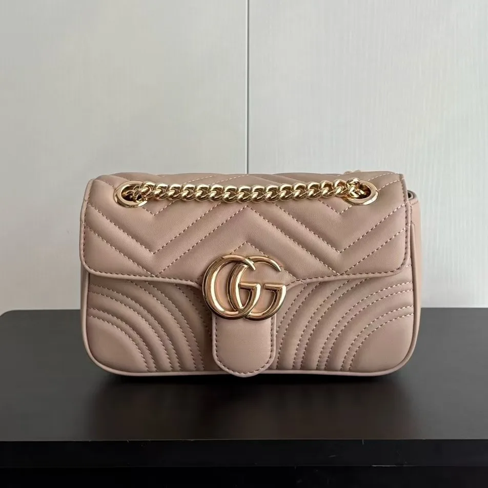 Gucci GG Marmont Shoulder Bag