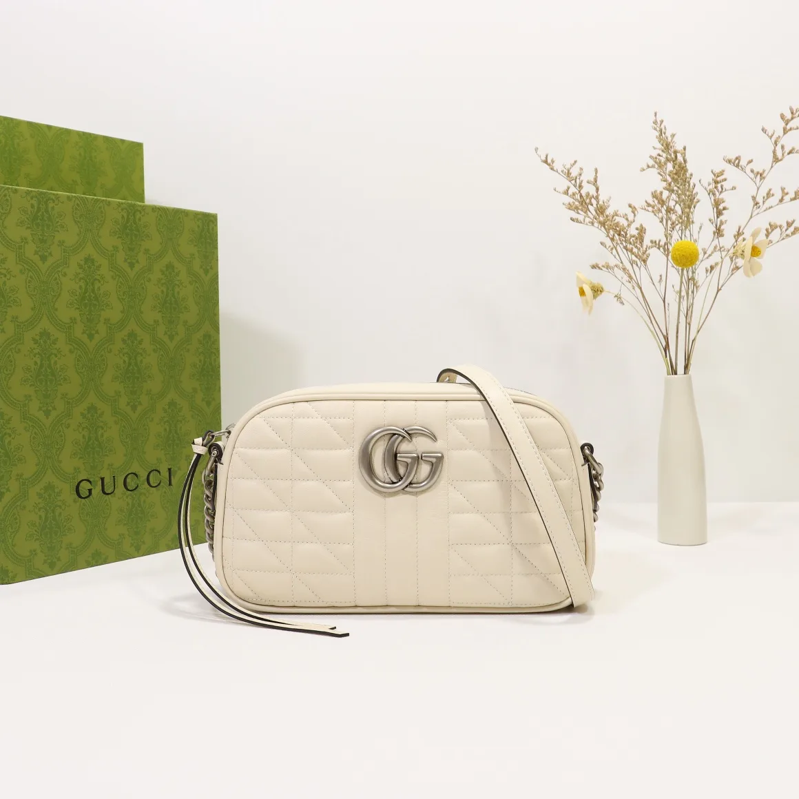 GUCCI GG Marmont Chain Shoulder Bag