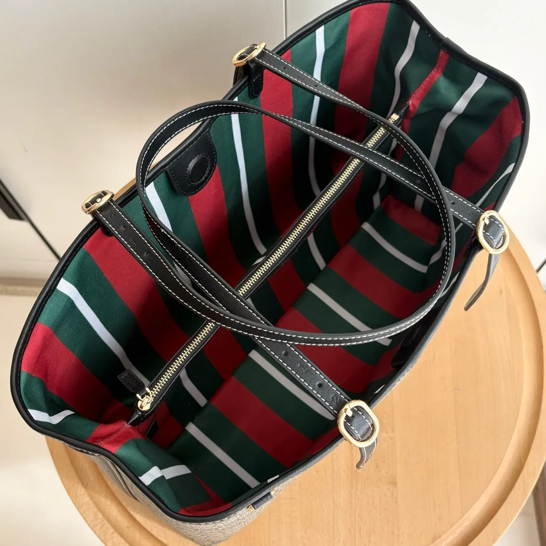 Gucci GG Emblem Large black tote bag