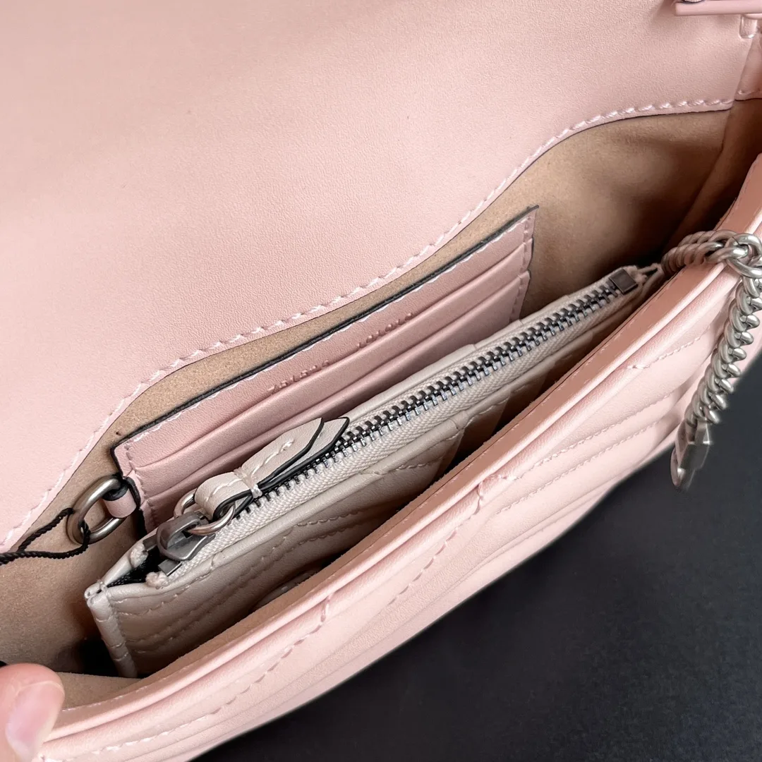 Gucci GG Marmont matelassé leather super mini bag