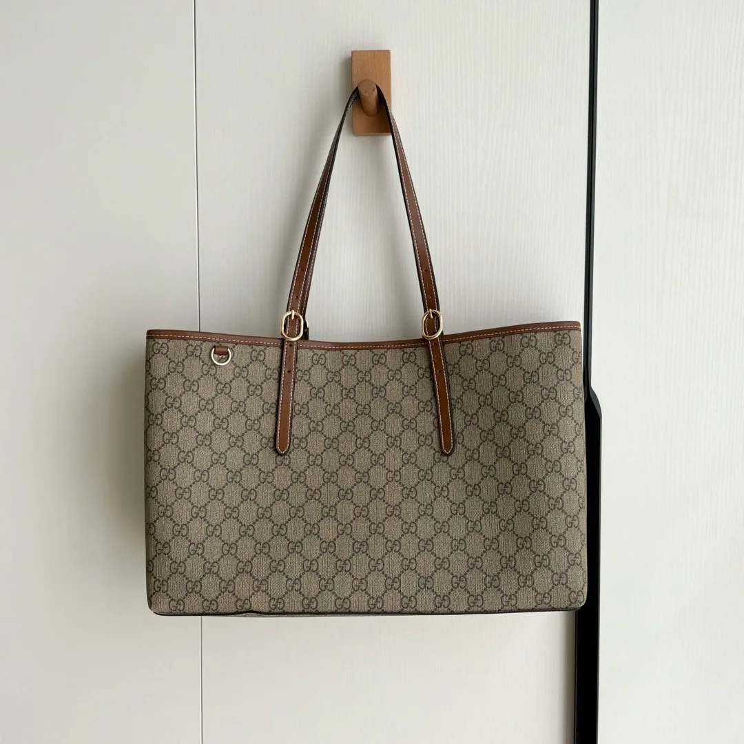 Gucci GG Emblem Large brown tote bag