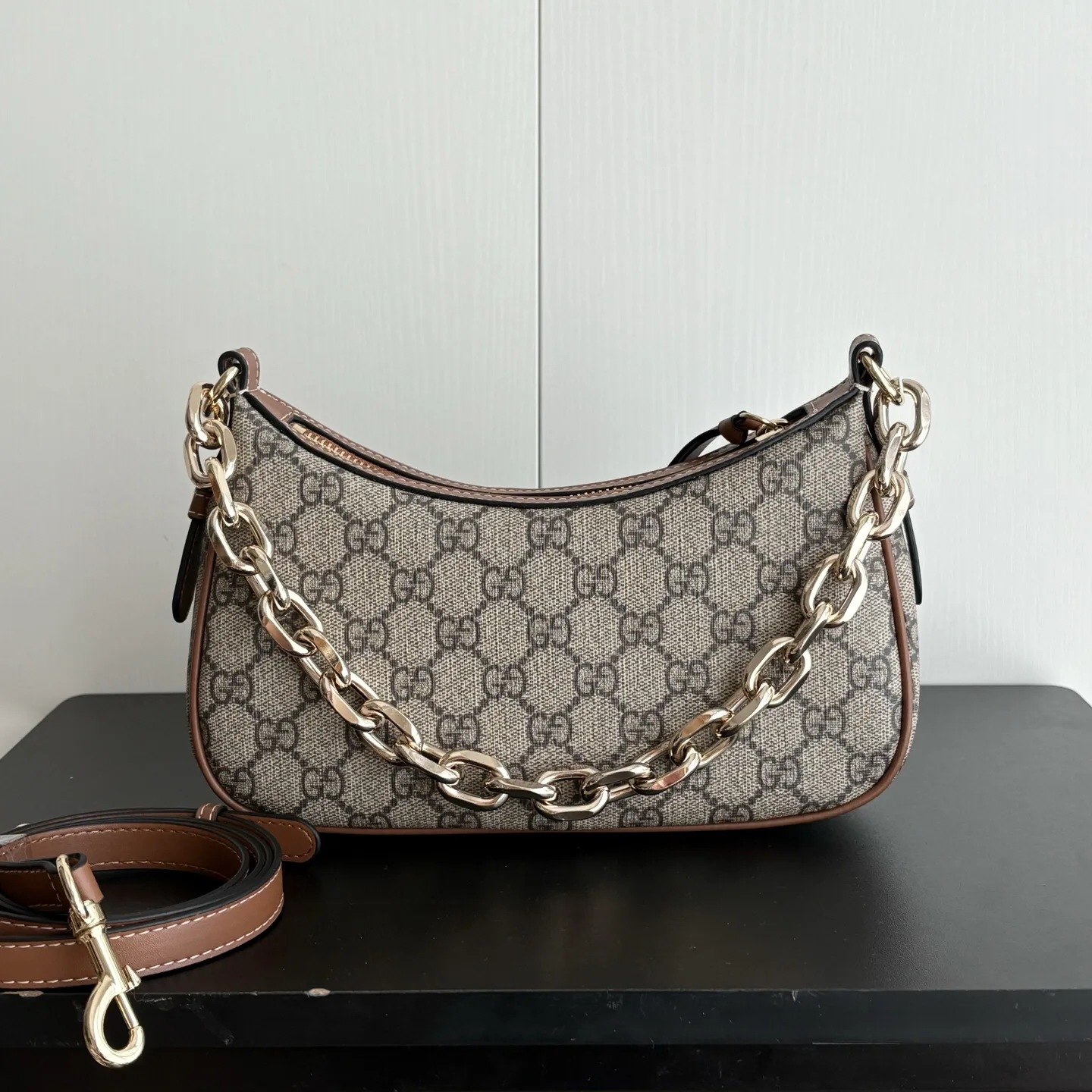 Gucci GG Emblem small shoulder bag- Beige