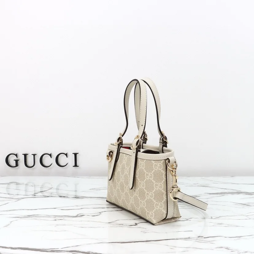 Gucci GG Emblem mini bag- White