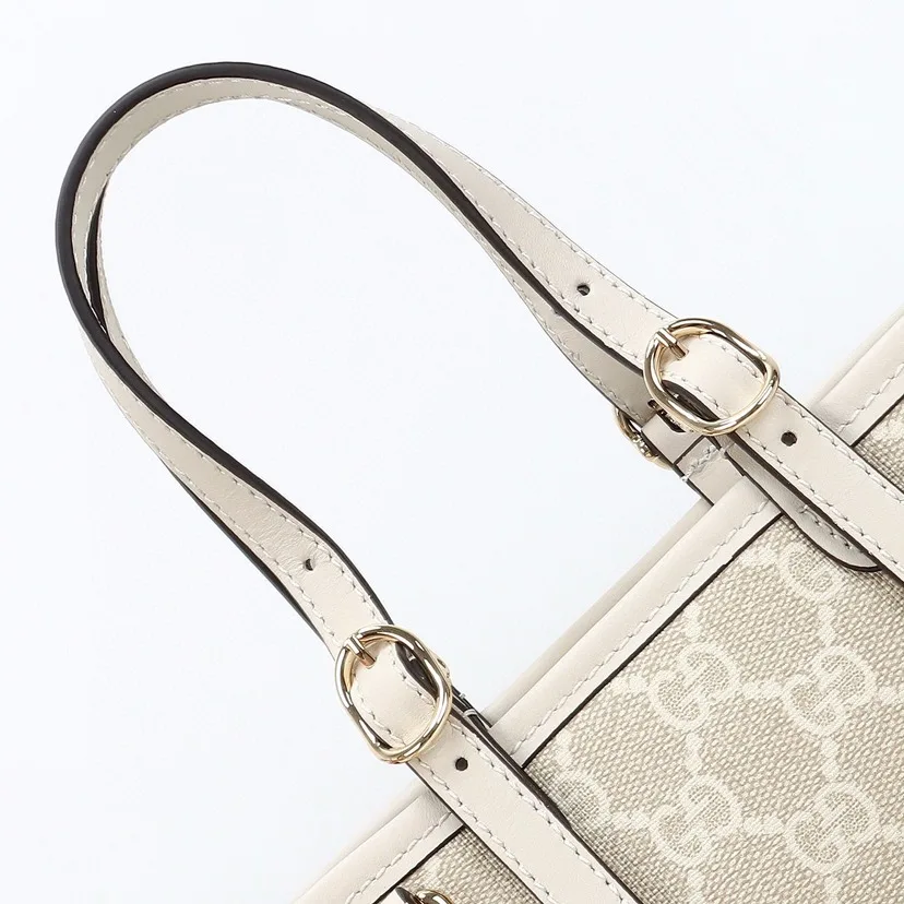 Gucci GG Emblem mini bag- White