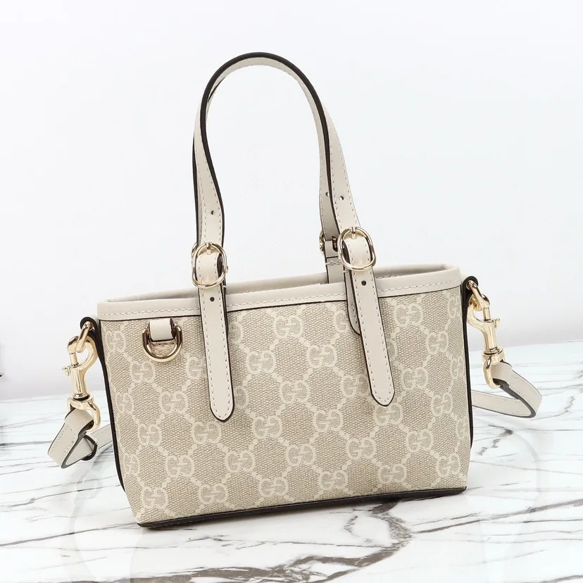 Gucci GG Emblem mini bag- White