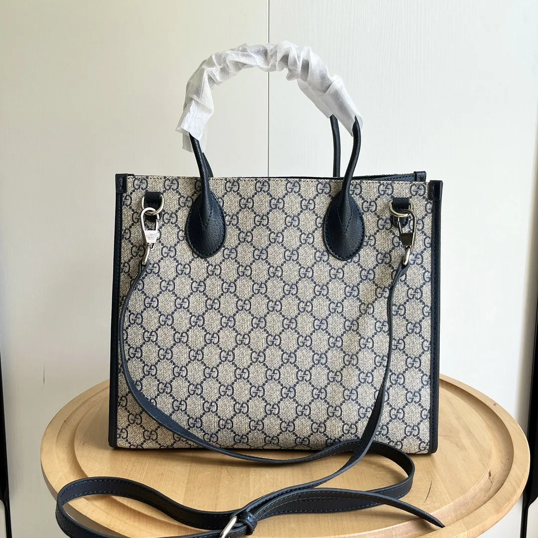 Gucci Retro Shopper - Navy Bag