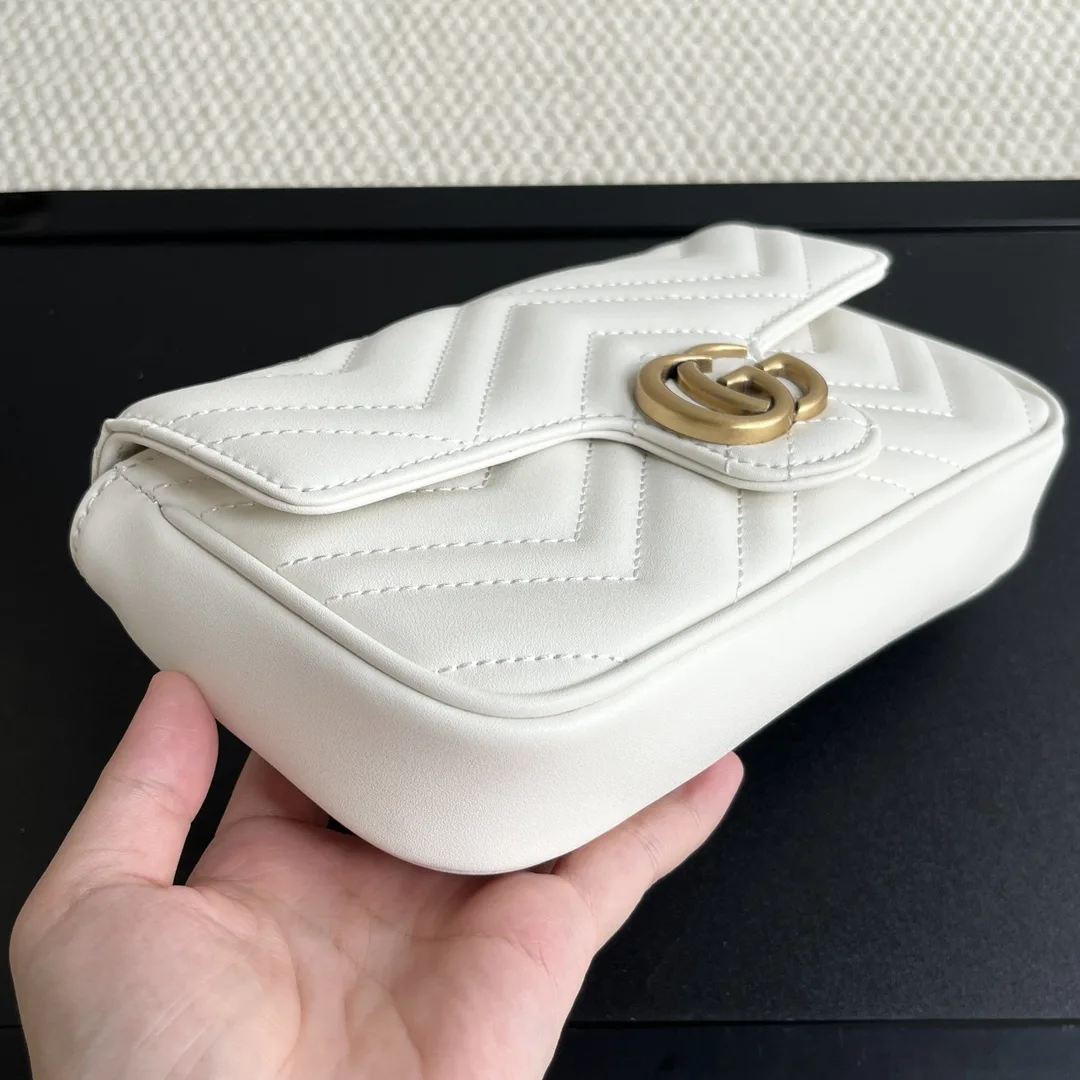 Gucci GG Marmont matelassé leather super mini bag