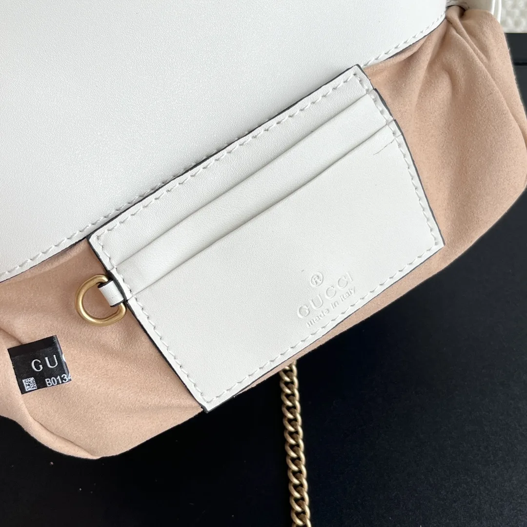 Gucci GG Marmont matelassé leather super mini bag