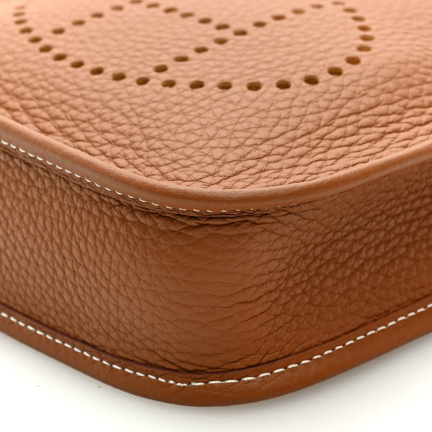 HERMES Taurillon Clemence Evelyne TPM Gold