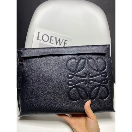 Loewe Size: 29.5x20cm Model: 3040