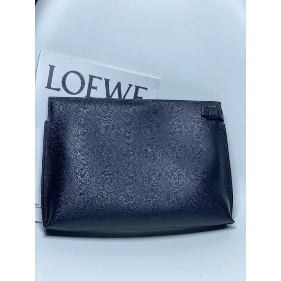 Loewe Size: 29.5x20cm Model: 3040